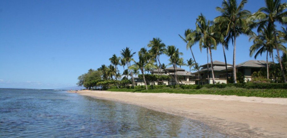 9 Hawaiian Beaches You Just Can't Miss